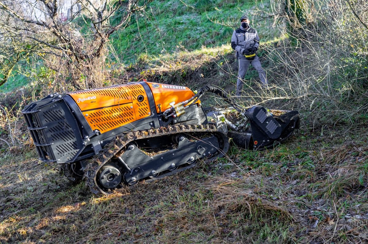 Motormäher du type Energreen RoboEVO | Ferngesteuerter Geräteträger, Gebrauchtmaschine en Krustetten (Photo 7)